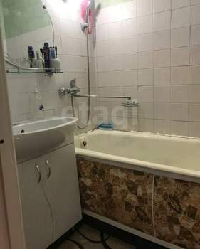 3-к квартира, вторичка, 60м2, 3/5 этаж