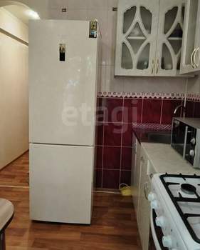 3-к квартира, вторичка, 61м2, 5/5 этаж