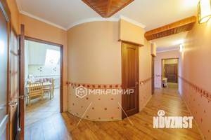 3-к квартира, вторичка, 104м2, 5/5 этаж