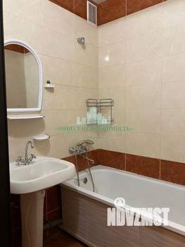 2-к квартира, вторичка, 58м2, 1/10 этаж