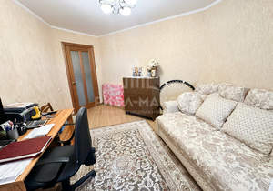 3-к квартира, вторичка, 90м2, 9/10 этаж