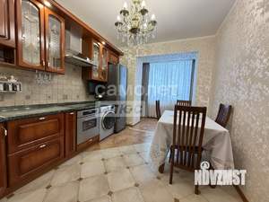 2-к квартира, вторичка, 61м2, 1/12 этаж