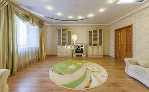 3-к квартира, вторичка, 112м2, 1/10 этаж