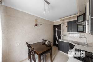 3-к квартира, вторичка, 63м2, 2/5 этаж