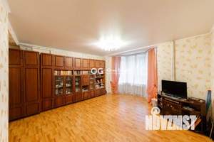 3-к квартира, вторичка, 74м2, 1/2 этаж