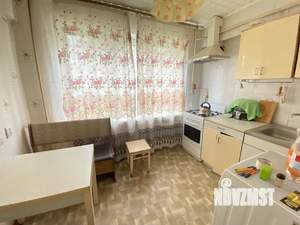 3-к квартира, вторичка, 70м2, 1/5 этаж