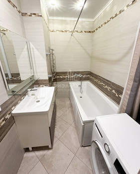 2-к квартира, вторичка, 68м2, 10/16 этаж