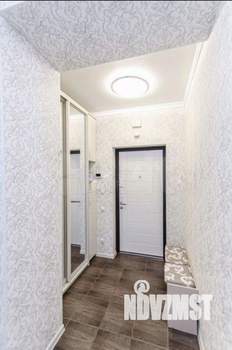 2-к квартира, вторичка, 63м2, 1/14 этаж