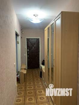 3-к квартира, вторичка, 64м2, 2/10 этаж