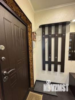 3-к квартира, вторичка, 65м2, 1/9 этаж