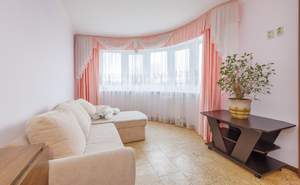 2-к квартира, вторичка, 73м2, 7/10 этаж