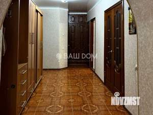 4-к квартира, вторичка, 106м2, 1/10 этаж