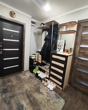 3-к квартира, вторичка, 63м2, 1/5 этаж