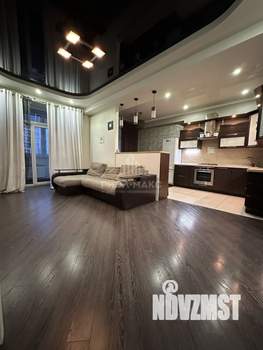 3-к квартира, вторичка, 106м2, 1/10 этаж