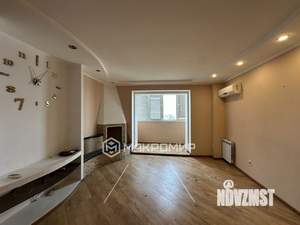 3-к квартира, вторичка, 102м2, 9/10 этаж