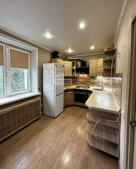 2-к квартира, вторичка, 52м2, 4/4 этаж