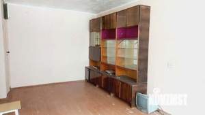 2-к квартира, вторичка, 40м2, 1/5 этаж