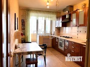 3-к квартира, вторичка, 131м2, 3/9 этаж