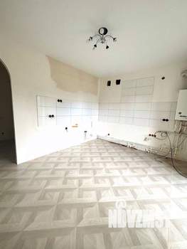 2-к квартира, вторичка, 65м2, 1/3 этаж