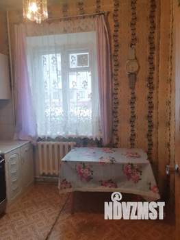 2-к квартира, вторичка, 59м2, 1/2 этаж