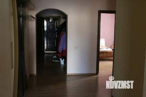 5-к квартира, вторичка, 163м2, 2/10 этаж