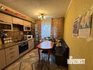 3-к квартира, вторичка, 63м2, 1/9 этаж
