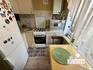 2-к квартира, вторичка, 40м2, 3/5 этаж