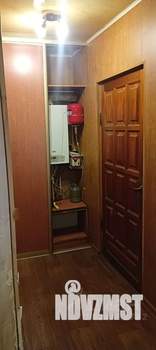 2-к квартира, вторичка, 60м2, 1/1 этаж