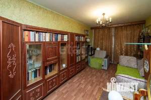 3-к квартира, вторичка, 63м2, 1/5 этаж