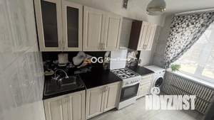3-к квартира, вторичка, 61м2, 1/5 этаж