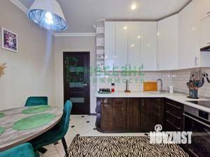 2-к квартира, вторичка, 65м2, 8/14 этаж