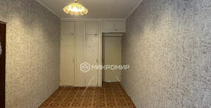 2-к квартира, вторичка, 43м2, 1/5 этаж