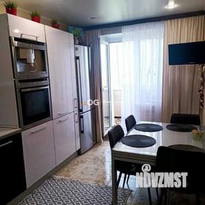 2-к квартира, вторичка, 62м2, 10/10 этаж