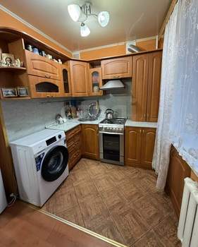2-к квартира, вторичка, 63м2, 3/5 этаж