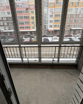 2-к квартира, вторичка, 69м2, 1/9 этаж