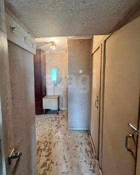 3-к квартира, вторичка, 50м2, 5/5 этаж