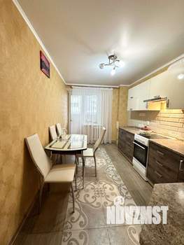 2-к квартира, вторичка, 61м2, 10/14 этаж