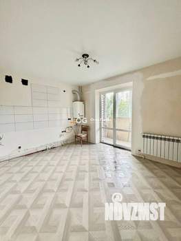2-к квартира, вторичка, 65м2, 1/3 этаж