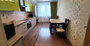 3-к квартира, вторичка, 82м2, 8/17 этаж