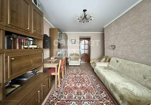 3-к квартира, вторичка, 59м2, 5/5 этаж