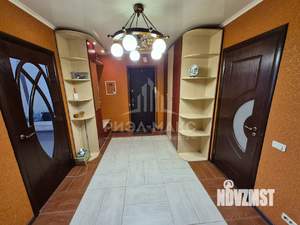 2-к квартира, вторичка, 62м2, 9/9 этаж