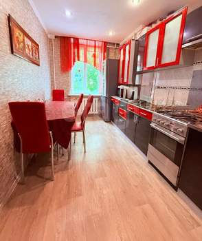 3-к квартира, вторичка, 64м2, 3/3 этаж