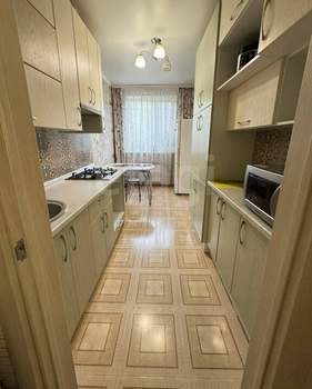 3-к квартира, вторичка, 59м2, 1/1 этаж
