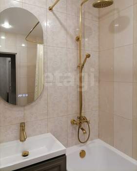 1-к квартира, вторичка, 40м2, 7/10 этаж