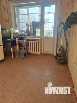 2-к квартира, вторичка, 52м2, 1/5 этаж