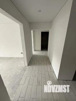 3-к квартира, вторичка, 65м2, 1/4 этаж