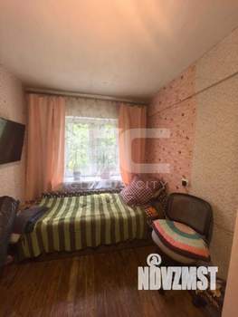 3-к квартира, вторичка, 55м2, 1/5 этаж