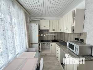 2-к квартира, вторичка, 37м2, 1/5 этаж