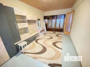 3-к квартира, вторичка, 63м2, 5/5 этаж