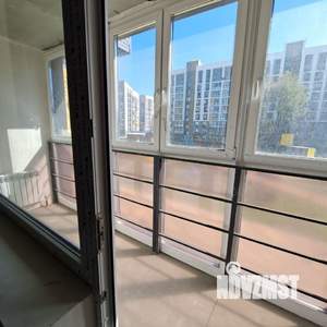 2-к квартира, вторичка, 72м2, 1/9 этаж